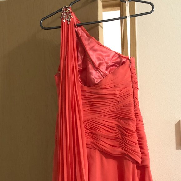 Tony Bowls Coral Evening Gown (Prom) - Picture 2 of 6